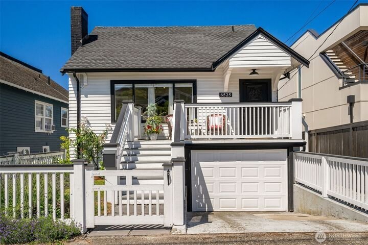 House in Seattle, Washington, United States 1 - 18276705