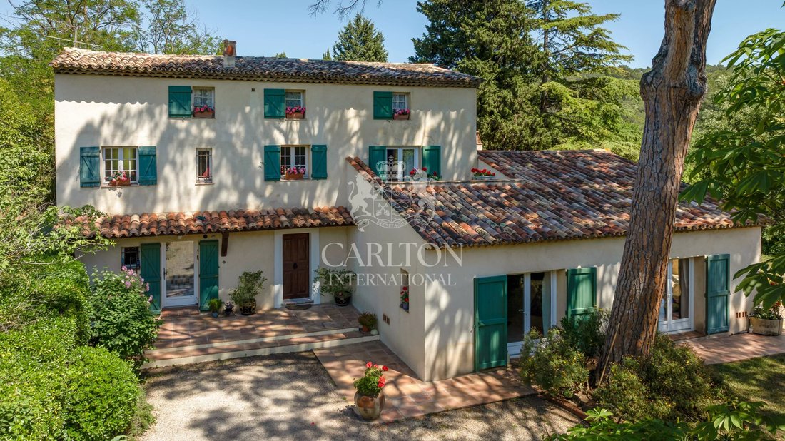 Country House in Grasse, Provence-Alpes-Côte d'Azur, France 1 - 18090226