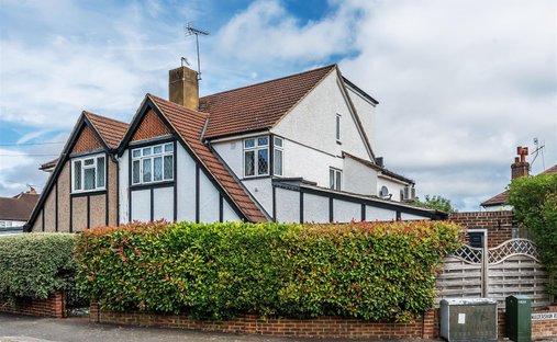 Casa a Epsom and Ewell, Inghilterra 1