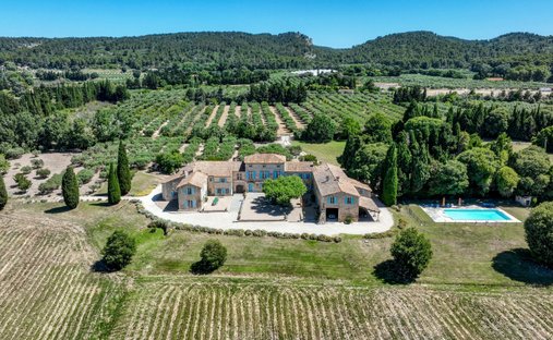 House in Fontvieille, Provence-Alpes-Côte d'Azur, France 1