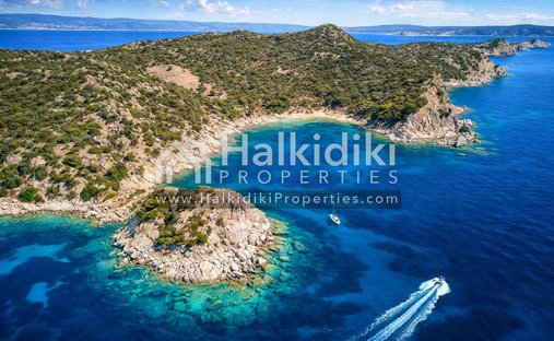 Land in Ammoulliani, Macedonia and Thrace, Greece 1