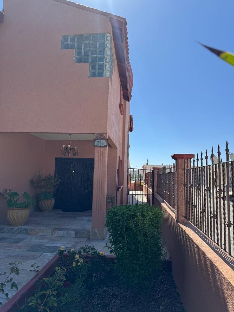 House in Nogales, Sonora, Mexico 3 - 18272979