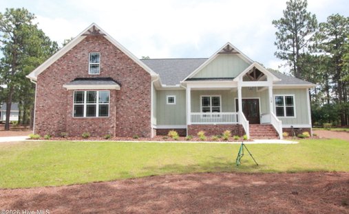 House in Seven Lakes, North Carolina, United States 1