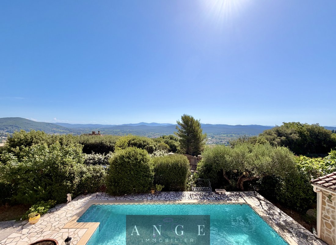 Villa in Solliès-Ville, Provence-Alpes-Côte d'Azur, France 1 - 18273952