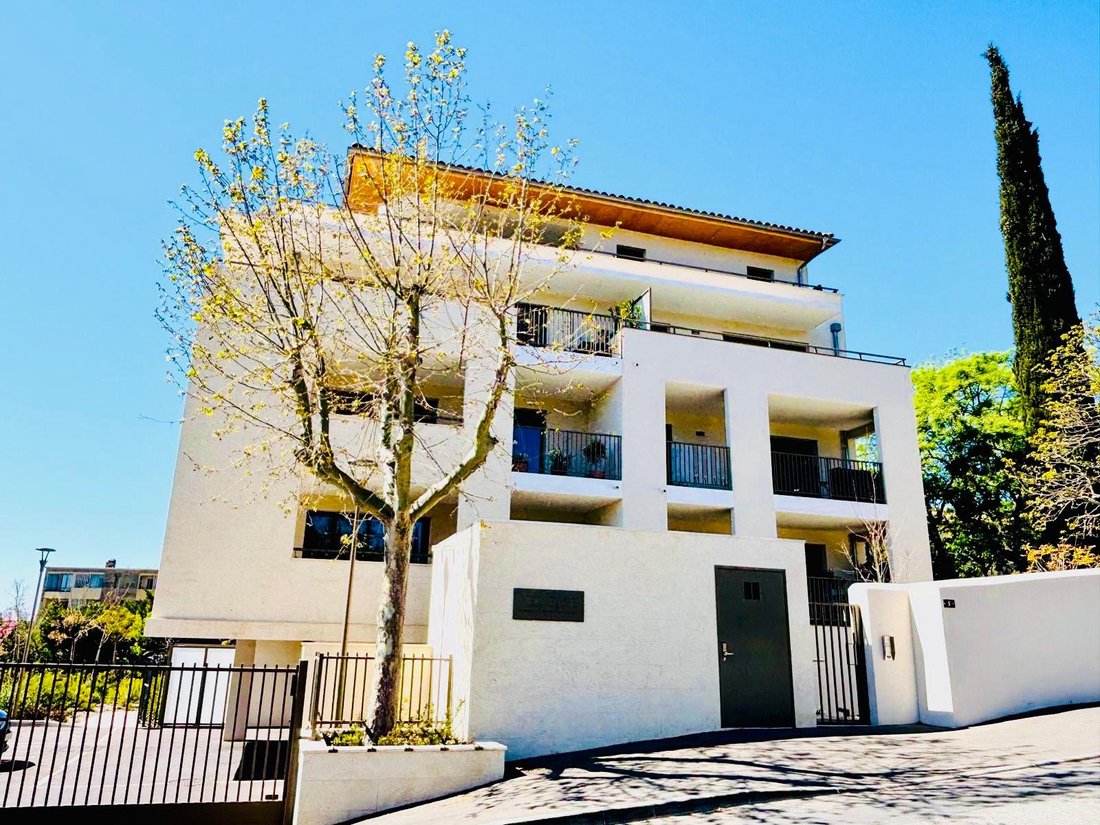 Apartment in Granettes-Jauberte-Sainte Anne, Aix-en-Provence, France 2 - 18271316