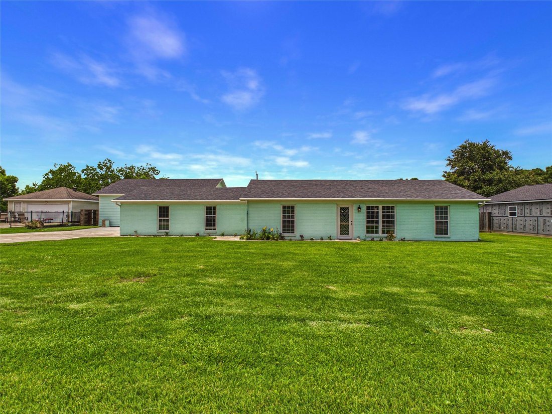 House in Kemah, Texas, United States 3 - 18275044