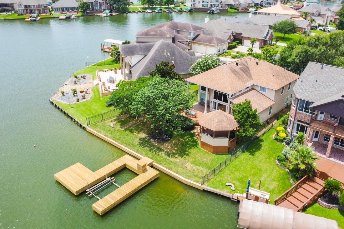 House in Montgomery, Texas, United States 2 - 16997857