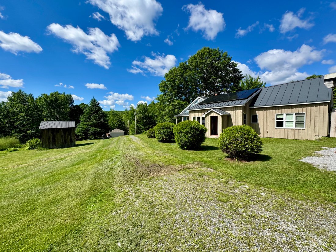 House in Corinth, Vermont, United States 3 - 18272317