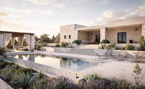 Villa in Ludovico Street - Corso Umberto I - Vittorio Emanuele Street, Ostuni, Apulia 1