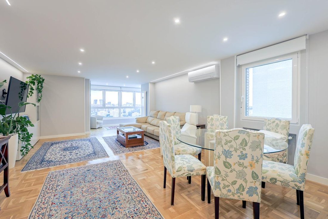 Apartment in Fuencarral-El Pardo, Madrid, Spain 2 - 18272019