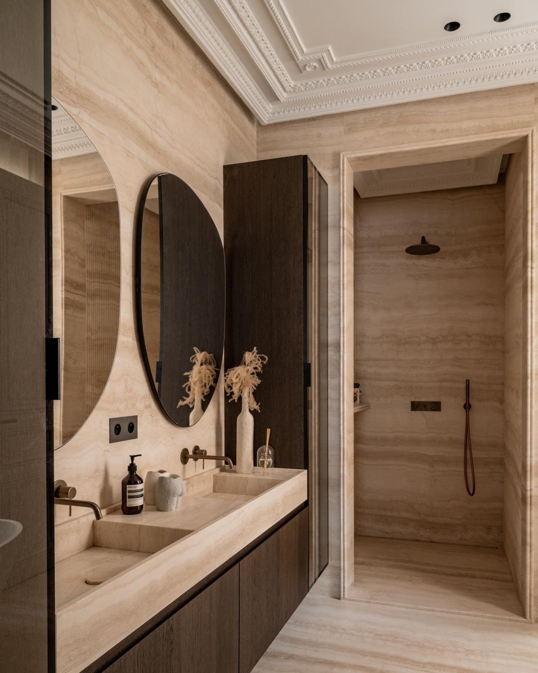 Apartment in Triangle d'Or, Paris 8e Arrondissement, Paris 5 - 18274146