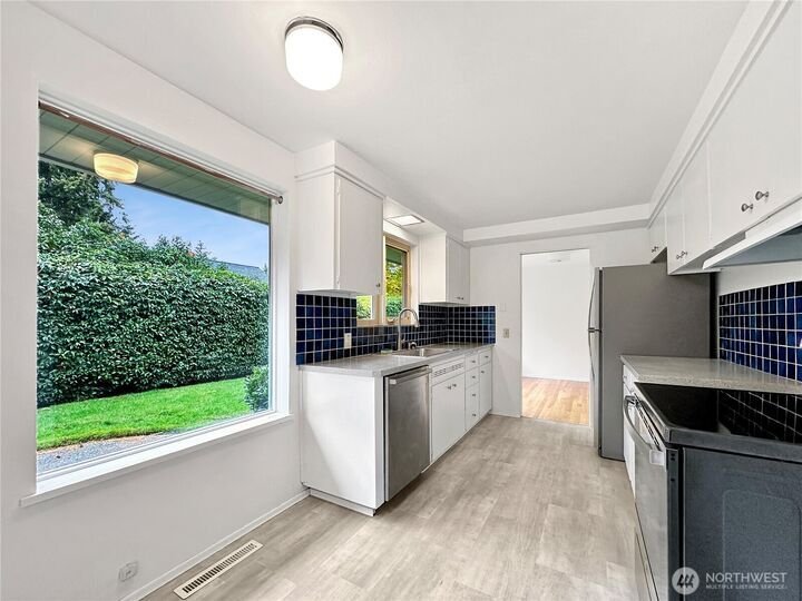 House in Medina, Washington, United States 5 - 18276729