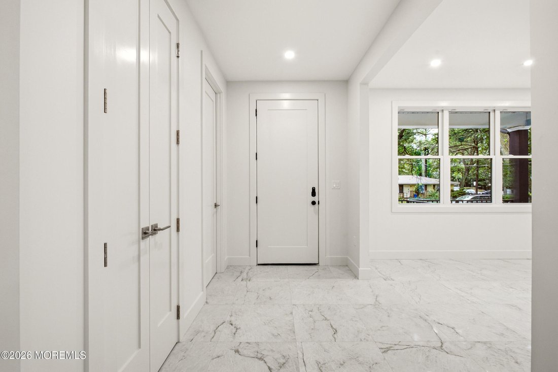 House in Lakewood Township, New Jersey, United States 3 - 18273103
