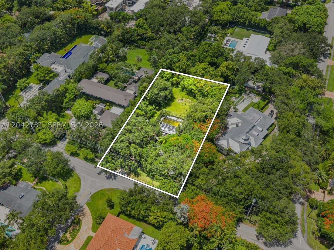 House in Miami, Florida, United States 2 - 18274945