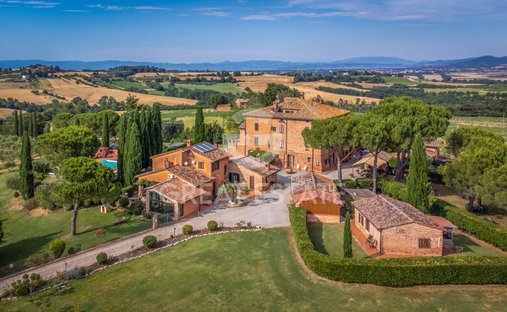 Tenuta a Castiglione del Lago, Umbria, Italia 1