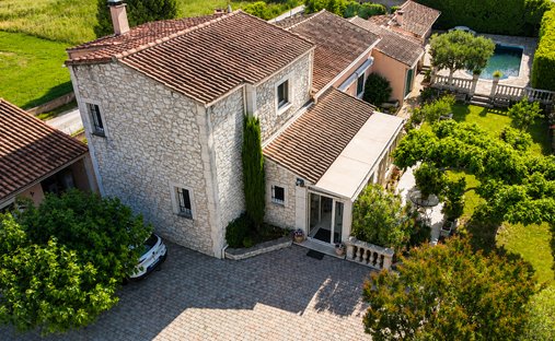 Villa in Arrondissement of Nimes, Occitania, France 1