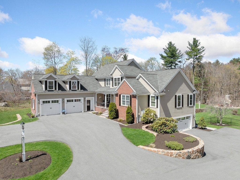 House in Lynnfield, Massachusetts, United States 1 - 17813953