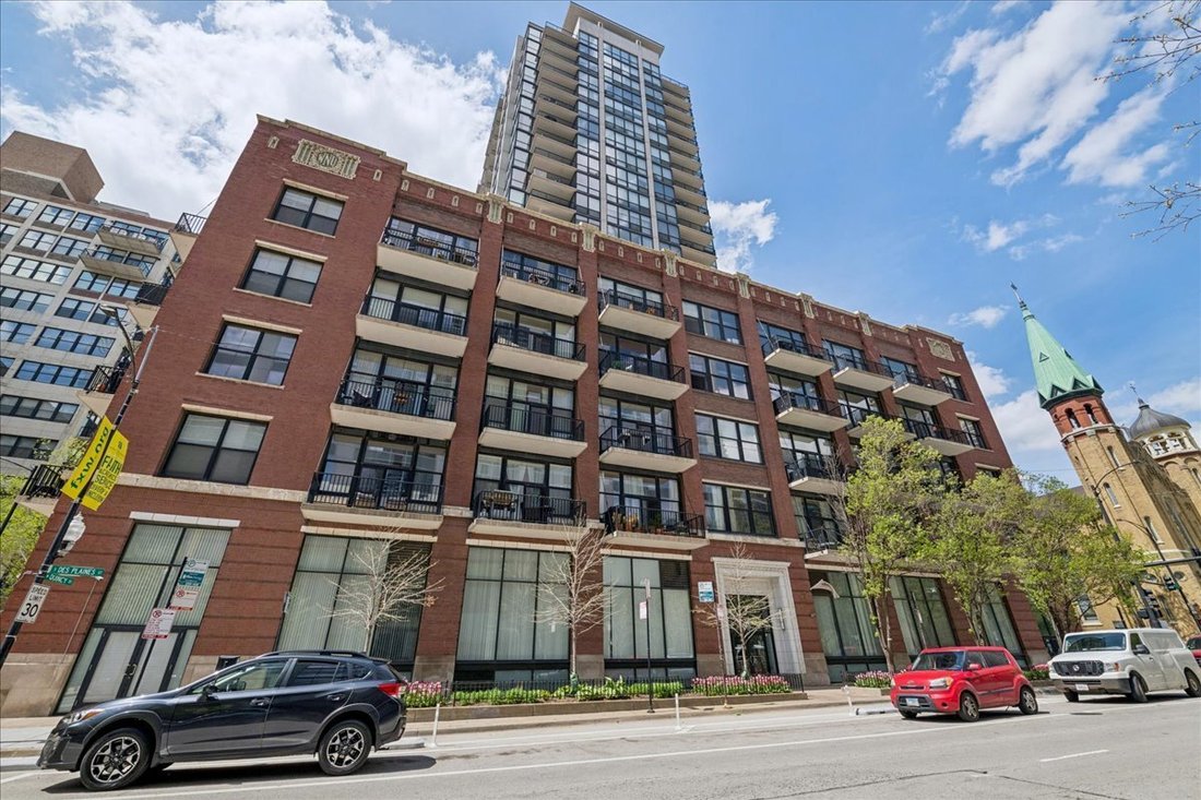 Condo in Chicago, Illinois, United States 1 - 18270649