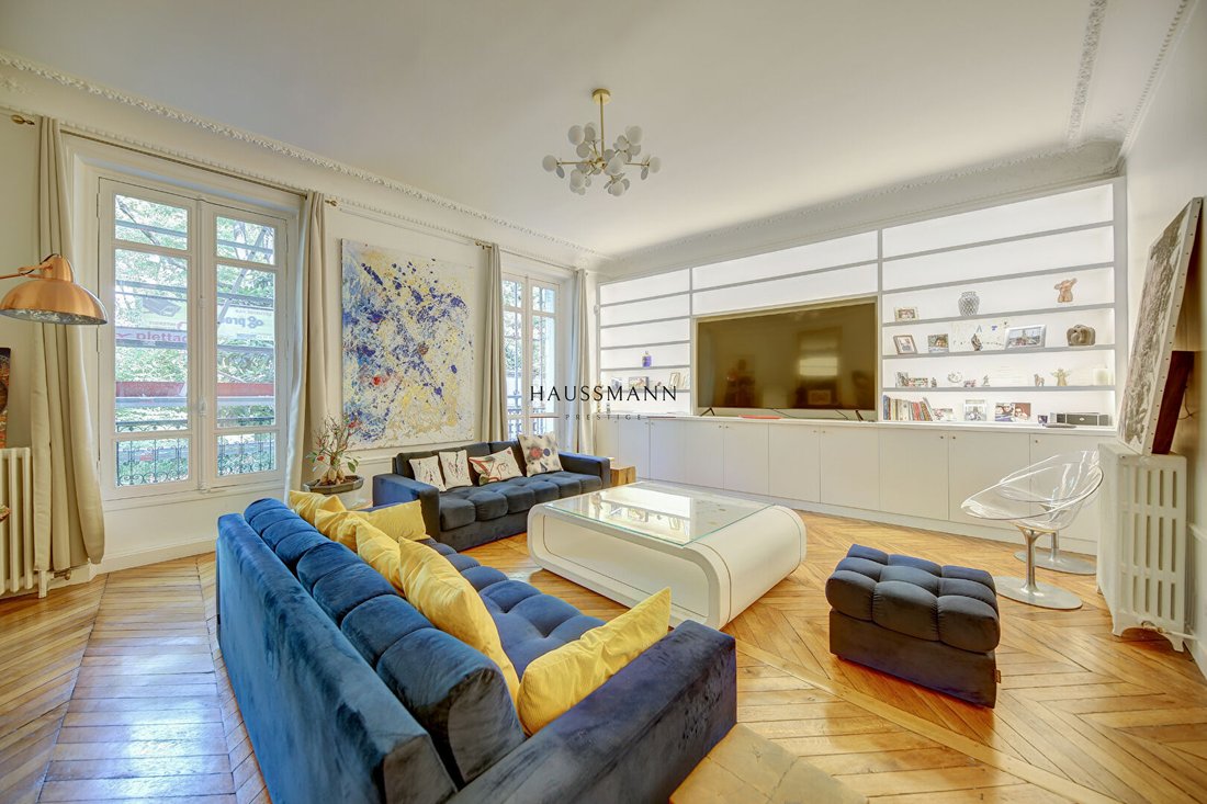 Apartment in Saint Philippe du Roule, Paris 8e Arrondissement, Paris 1 - 18275616