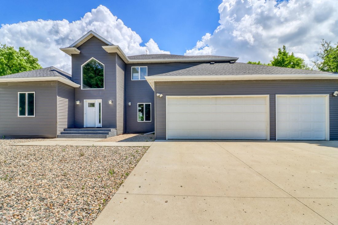House in Audubon, Minnesota, United States 2 - 18133195