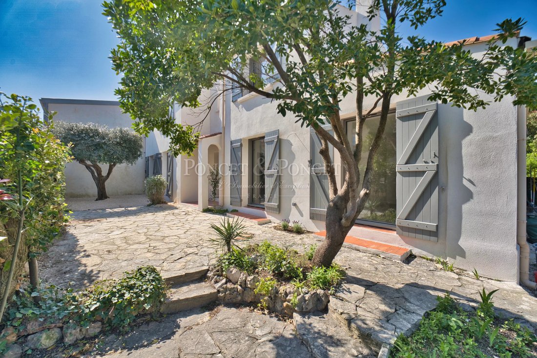 House in Montpellier, Occitania, France 3 - 18272015