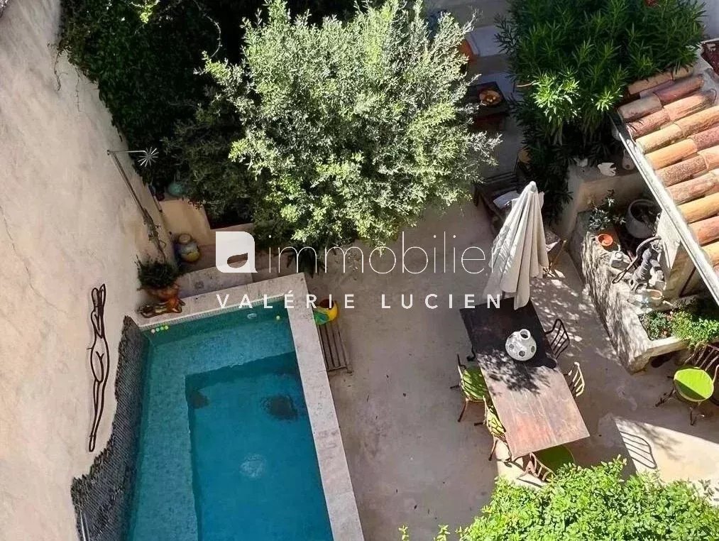 Townhouse in Saint-Rémy-de-Provence, Provence-Alpes-Côte d'Azur, France 1 - 16844876