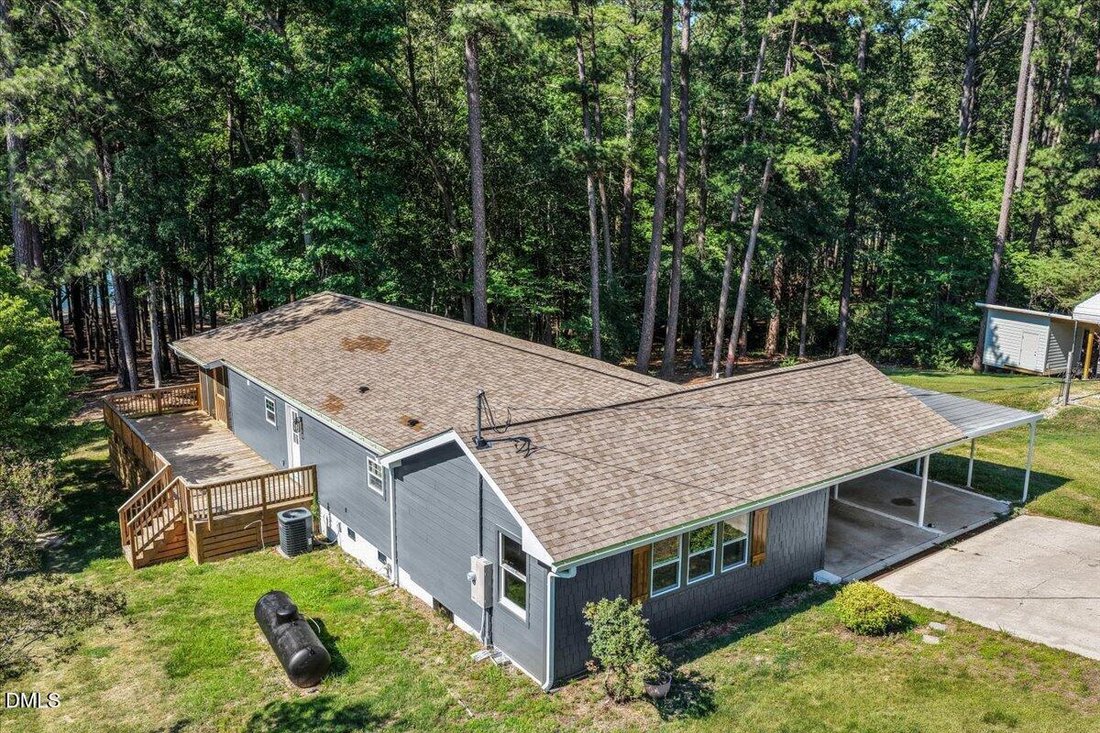 Land in Henderson, North Carolina, United States 5 - 18174877