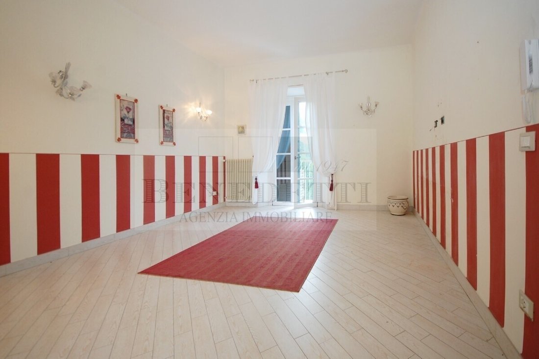 Apartment in Camaiore, Tuscany, Italy 4 - 18270341