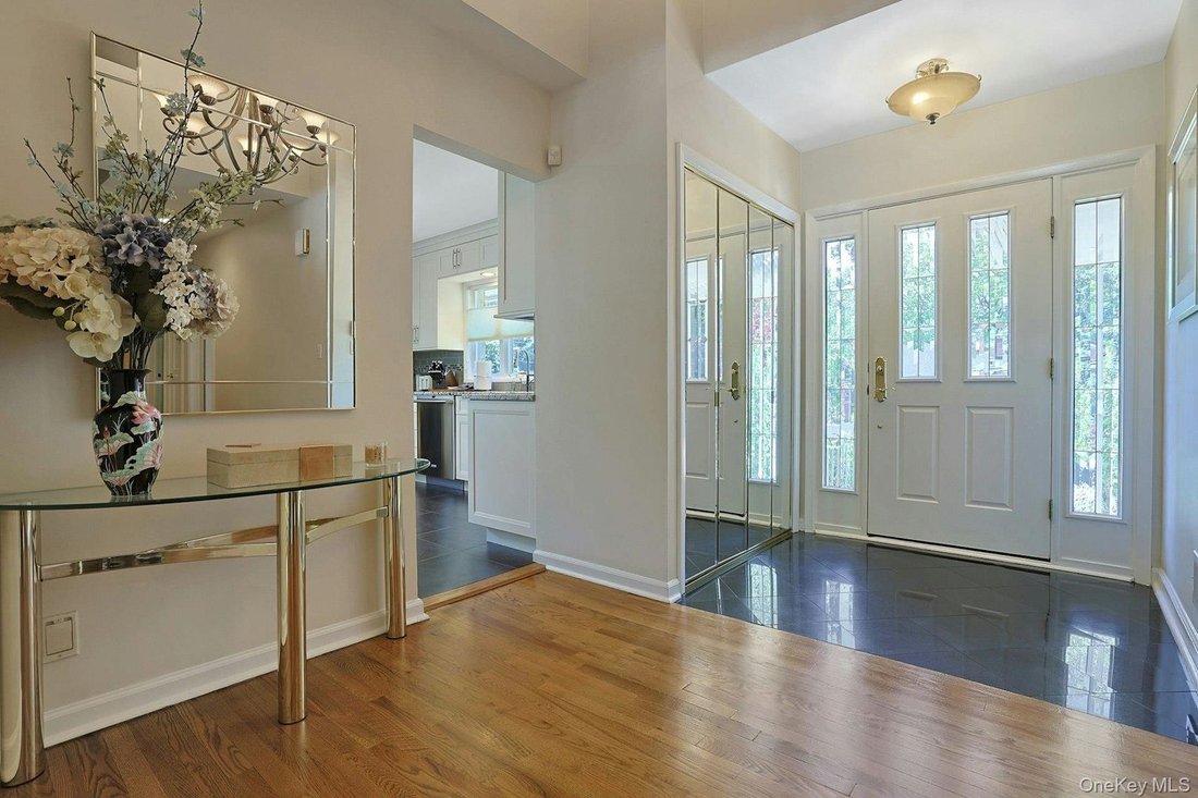 House in Eastchester, New York, United States 4 - 18087319