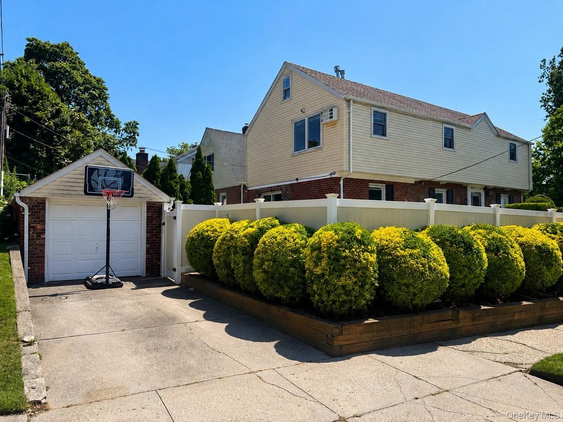 House in New York, New York, United States 4 - 18273289