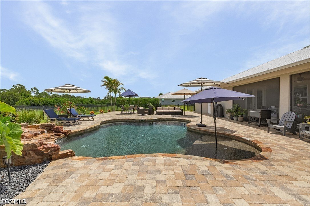 House in Fort Myers, Florida, United States 1 - 18273278