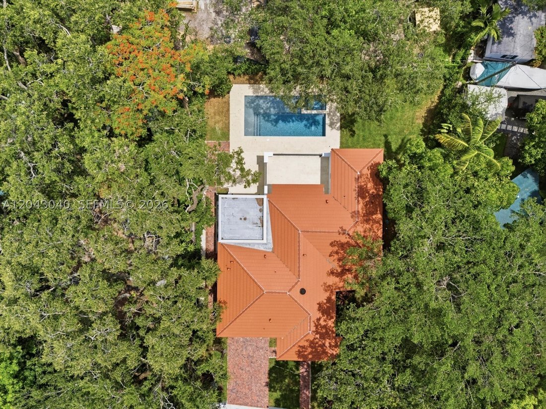 House in Miami, Florida, United States 4 - 18270381
