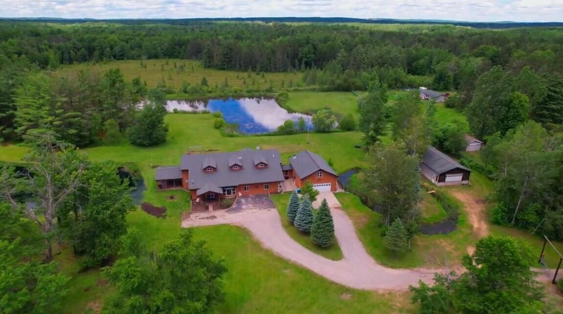 House in Roscommon Township, Michigan, United States 3 - 18272794