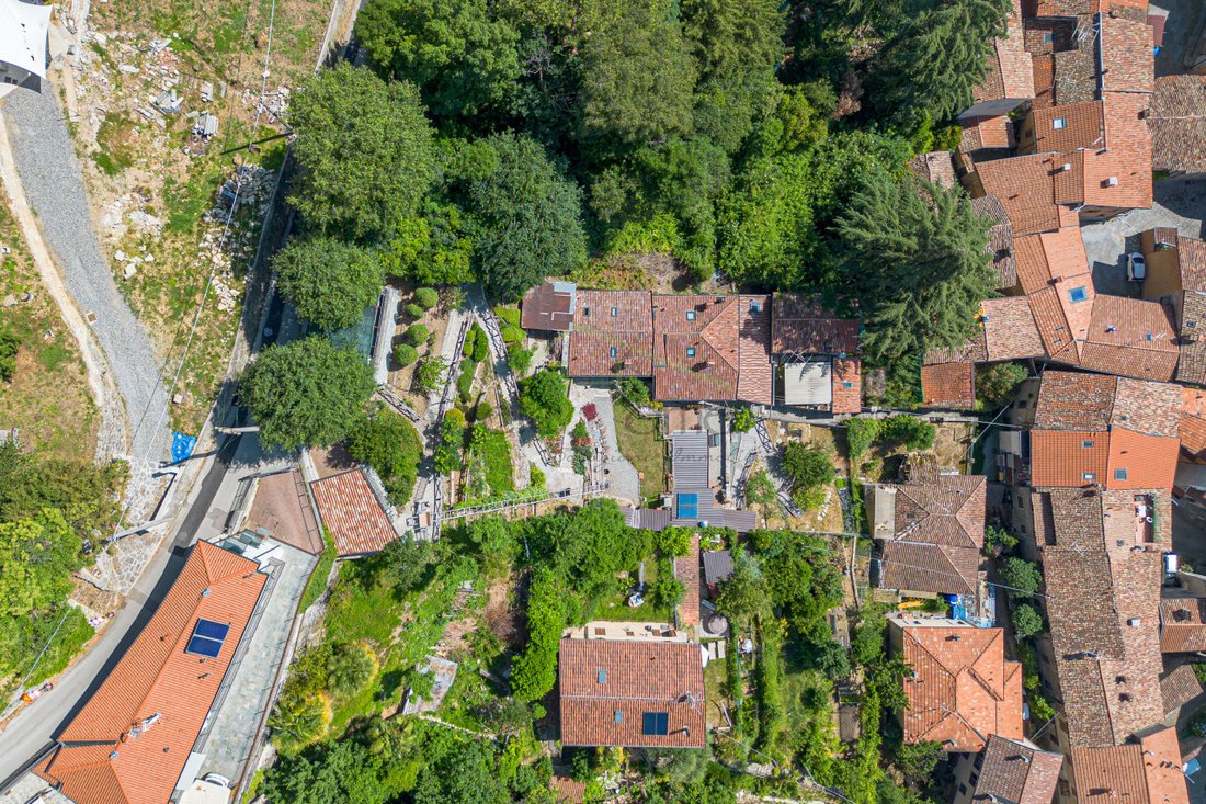 House in Albavilla, Lombardy, Italy 2 - 18275656