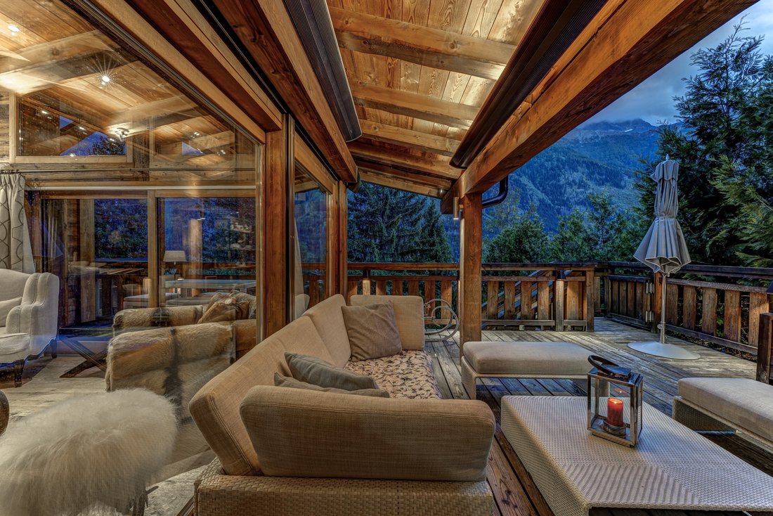 House in Chamonix-Mont-Blanc, Auvergne-Rhône-Alpes, France 3 - 13529963