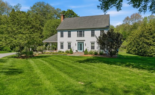House in Essex, Connecticut, United States 1