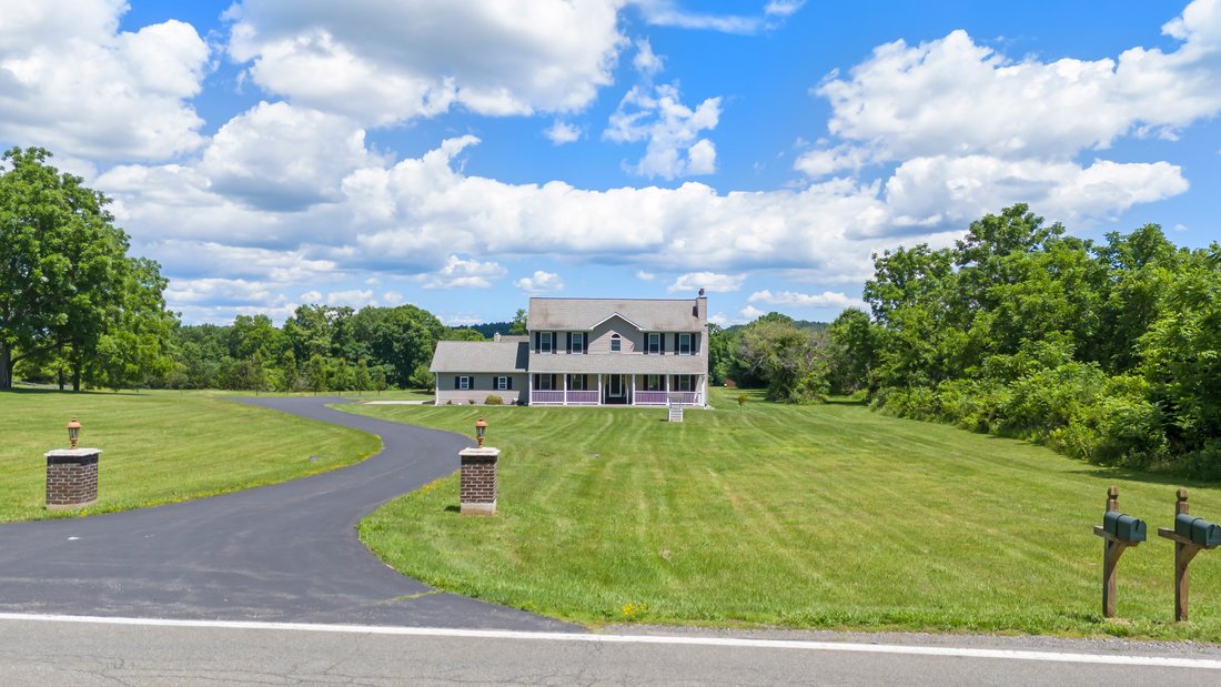 House in Hudson, New York, United States 2 - 18272387