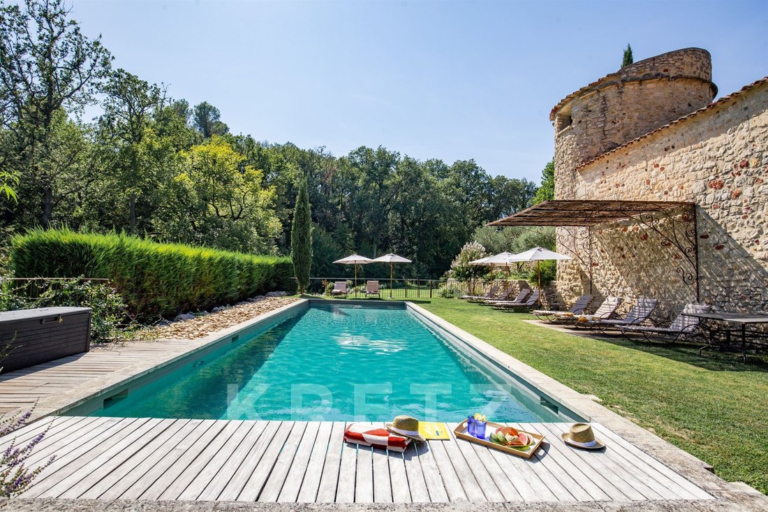 Country House in Goult, Provence-Alpes-Côte d'Azur, France 2 - 18275394