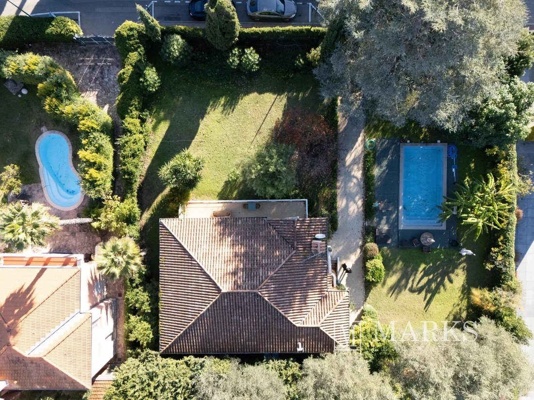 Villa in Saint-Jean-Cap-Ferrat, Provence-Alpes-Côte d'Azur, France 1 - 18271849