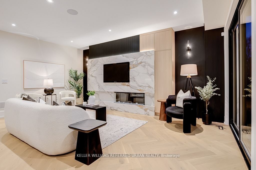 House in Toronto, Ontario, Canada 4 - 18274867