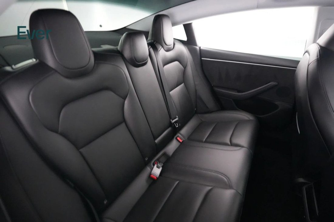 Sedan in San Francisco, CA, United States 5 - 18171333