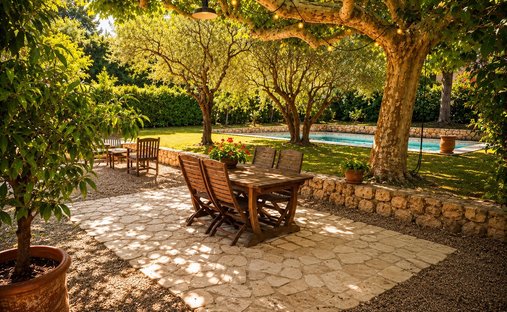 House in Bouc-Bel-Air, Provence-Alpes-Côte d'Azur, France 1
