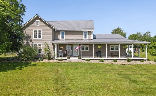 House in East Rochester, Ohio, United States 1