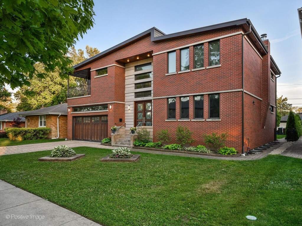 House in Skokie, Illinois, United States 3 - 18276391