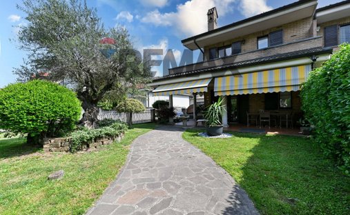 House in Cinisello, Cinisello Balsamo, Lombardy 1