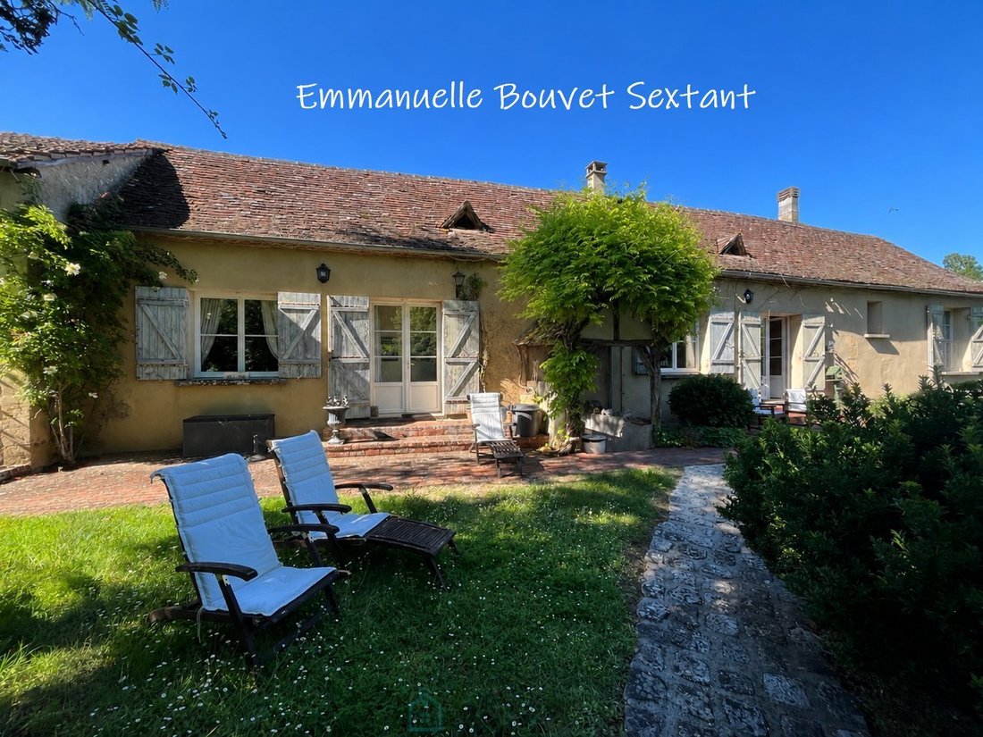 Maison à Mouleydier, Nouvelle-Aquitaine, France 1 - 18266180