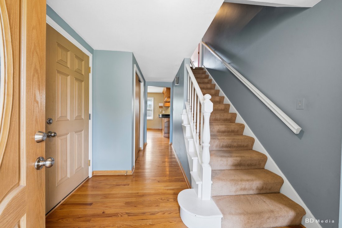 House in Schaumburg, Illinois, United States 2 - 18273904