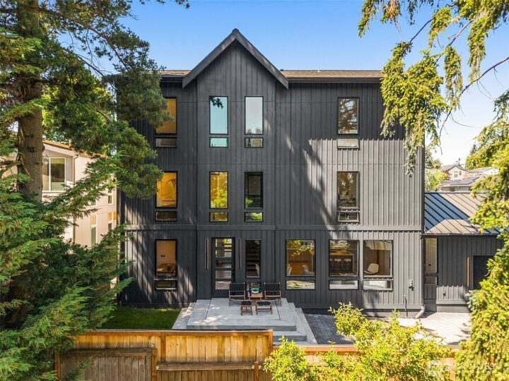 House in Seattle, Washington, United States 1 - 17878510