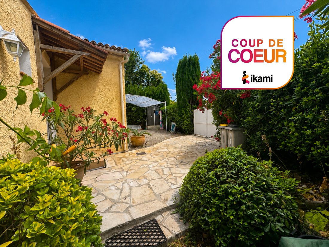 House in Grimaud, Provence-Alpes-Côte d'Azur, France 1 - 18275074