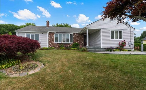 House in Bristol, Rhode Island, United States 1